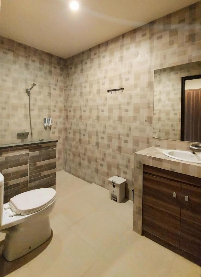 Hotel The New Moon Seminyak Exterior foto