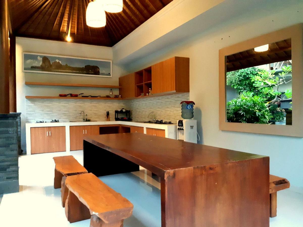 Hotel The New Moon Seminyak Exterior foto
